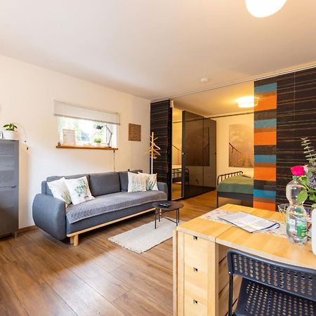 Ideal Fuer Kurze Aufenthalte - Gemuetliches 1-Zimmer-Apartment Adelsdorf Extérieur photo