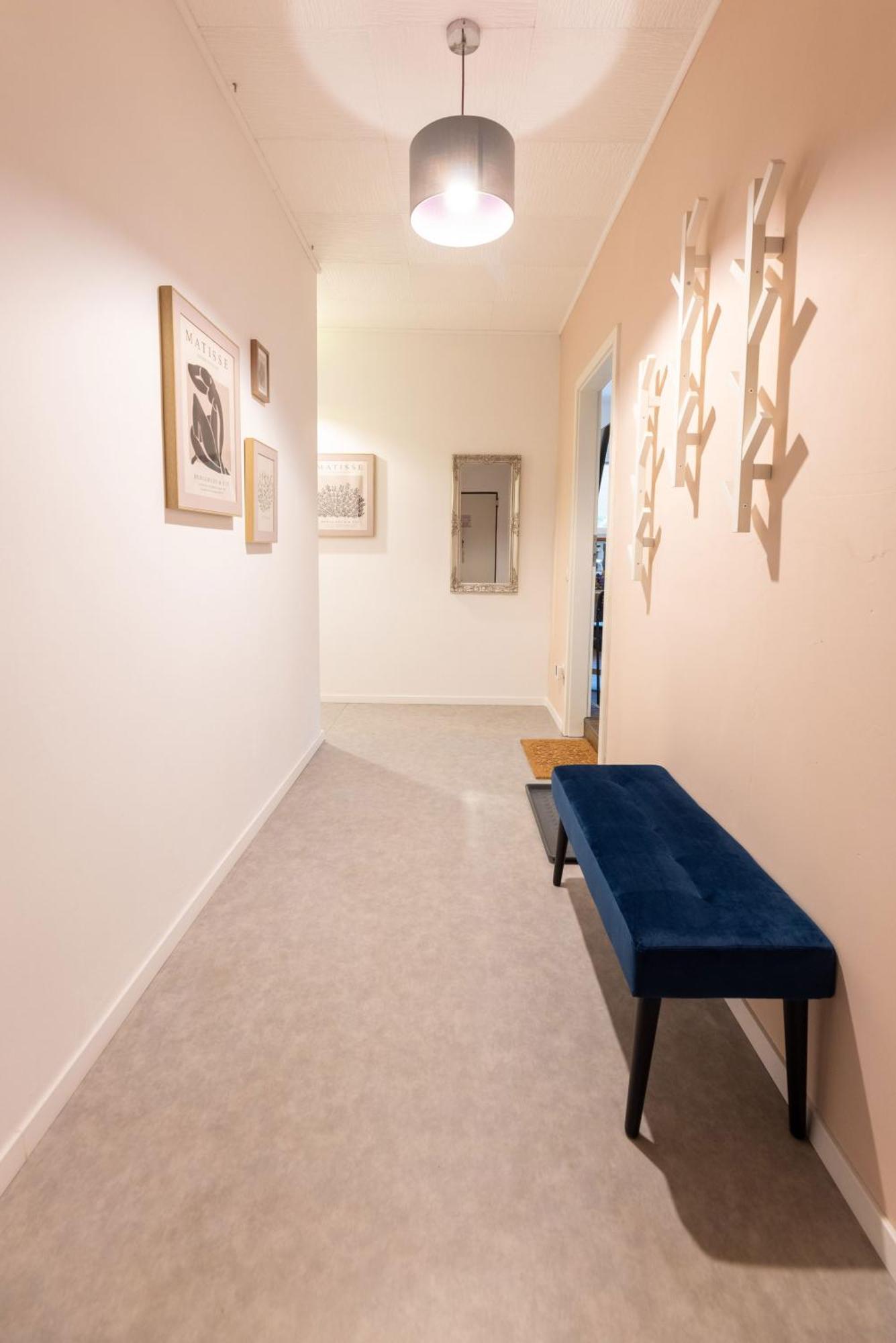 Ideal Fuer Kurze Aufenthalte - Gemuetliches 1-Zimmer-Apartment Adelsdorf Extérieur photo