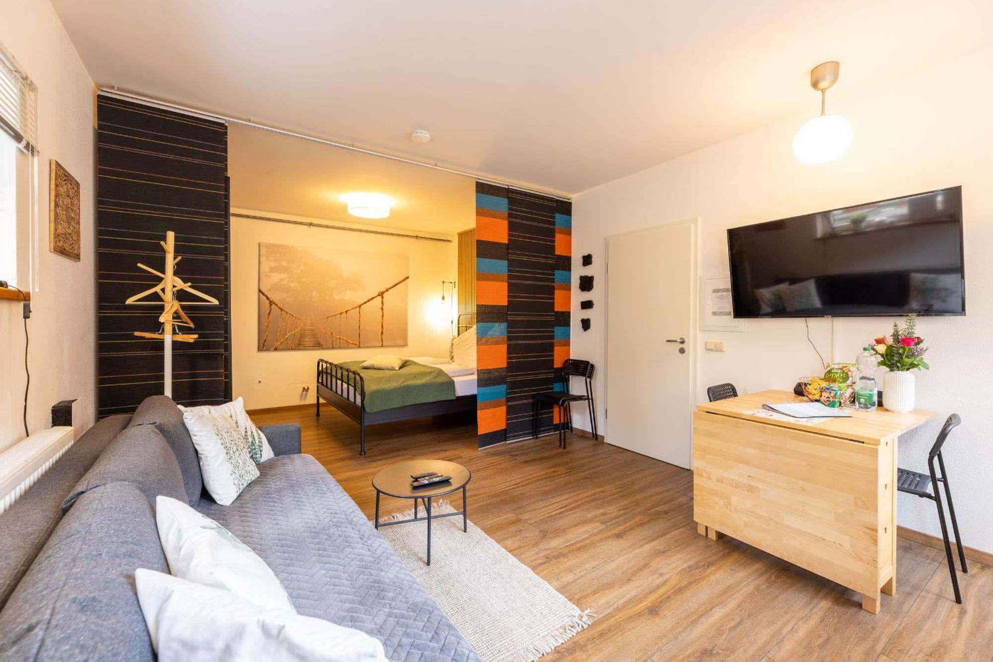 Ideal Fuer Kurze Aufenthalte - Gemuetliches 1-Zimmer-Apartment Adelsdorf Extérieur photo